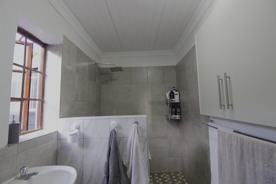 3 Bedroom Property for Sale in Wavecrest Eastern Cape